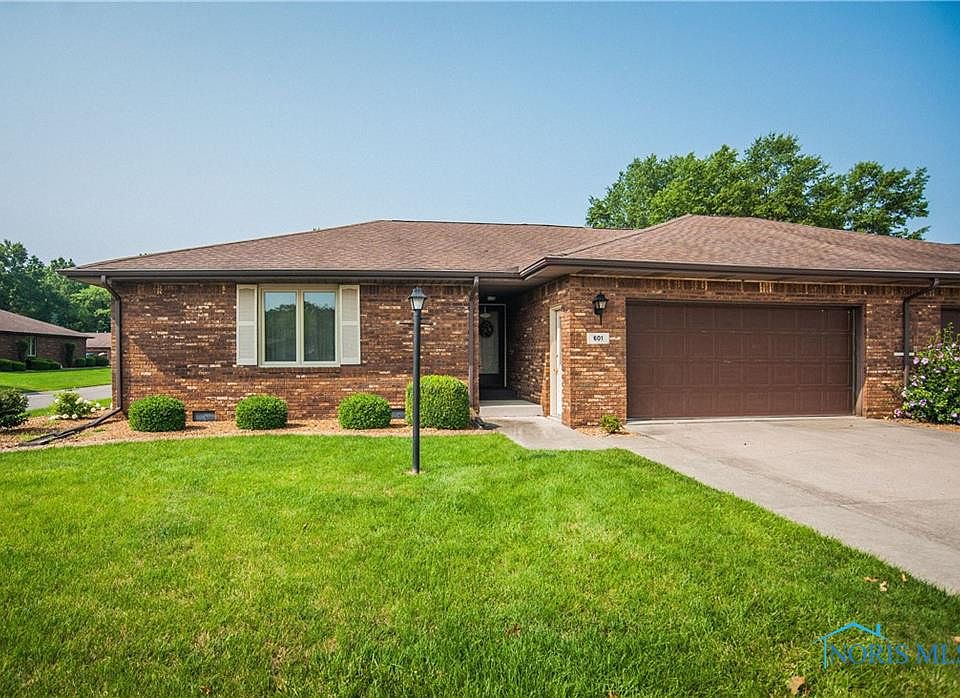 1st image of 601 Chinook Dr