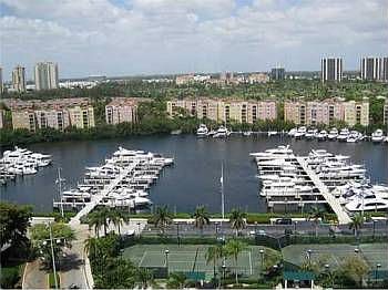 5th image of 19667 Turnberry Way APT 7E