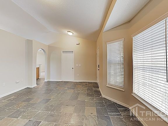 3rd image of 8081 N Misty Meadows Ct