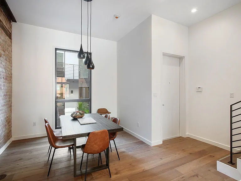 618 N Rampart St #201 — Photo 8