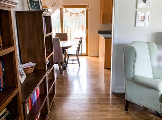 2923 Mohawk Ln, Rochester Hills, MI 48306