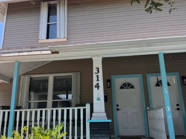 314 S Orange St #A, New Smyrna Beach, FL 32168