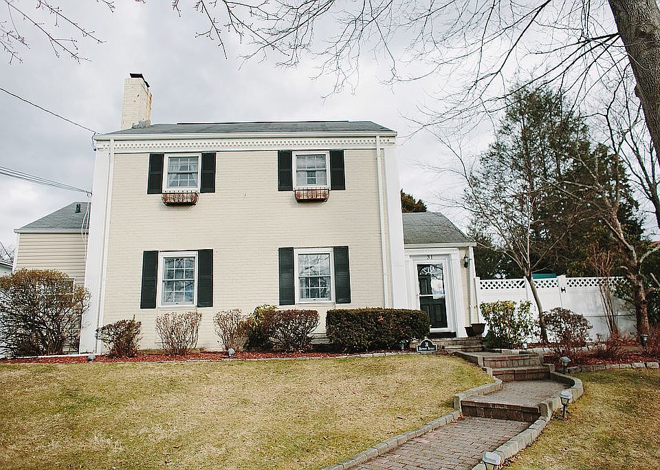 1st image of 31 Biltmore Ave
