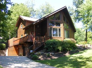 21862 Matthew Ln, Saegertown, PA 16433