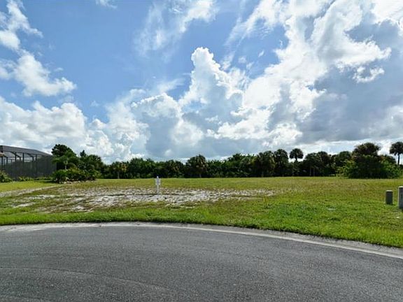 2nd image of 10996 Pentas Royale Ct