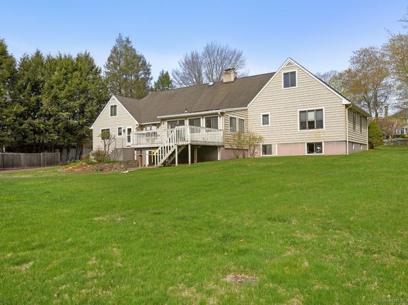269 Teller Rd, Monroe, CT 06468
