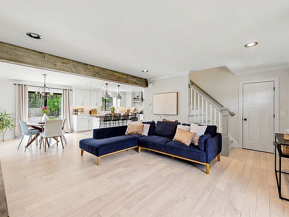 3rd image of 55 Gilbert Rd