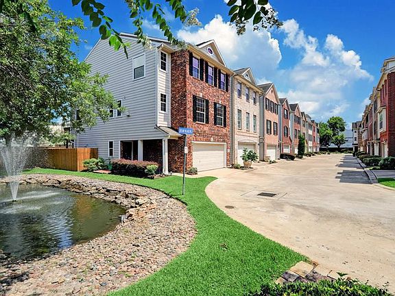 3rd image of 3403 Skyline Village Dr