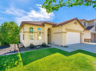 300 Dinis Cottage Ct, Lincoln, CA