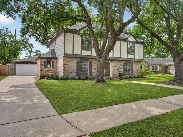 7063 Windy Pines Dr, Spring, TX 77379