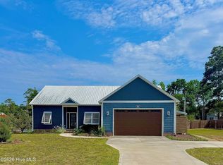 266 Ennett Lane, Sneads Ferry, NC 28460