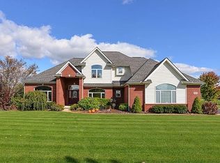 8382 Trail Rdg, Dexter, MI 48130