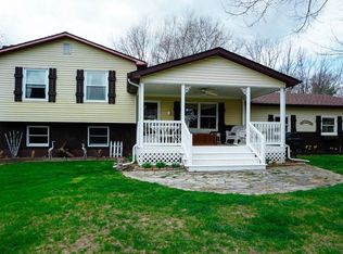 4685 Lonsberry Rd, Columbiaville, MI 48421