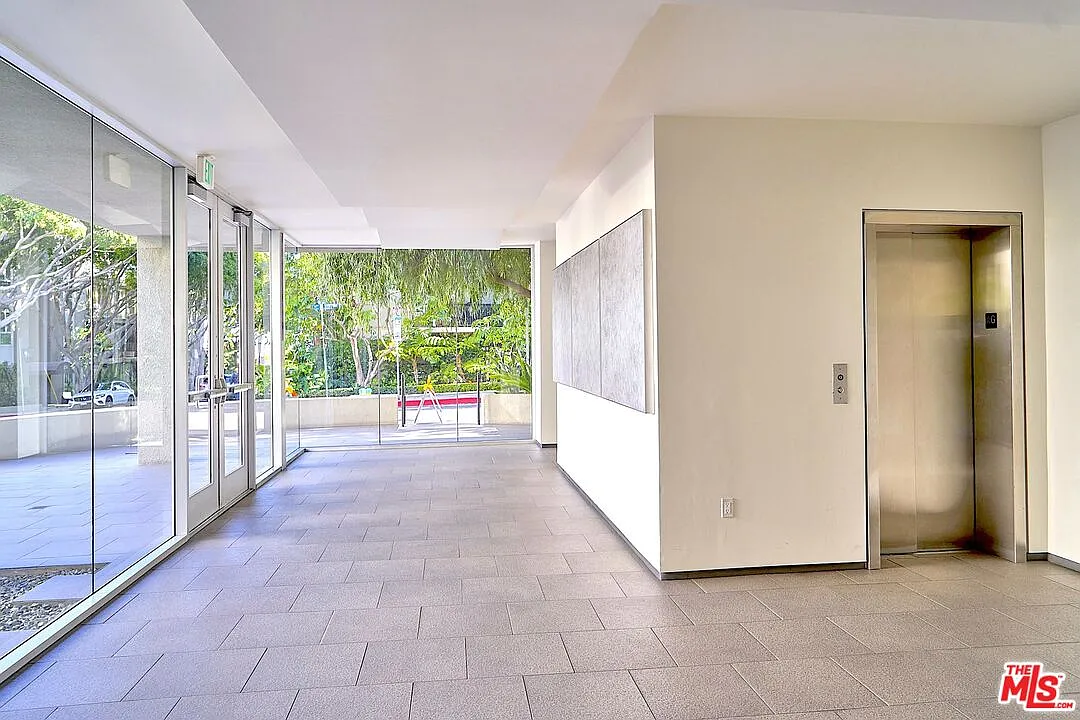 1 bed, 1.0 bath, 710 sqft, $3,149 — Photo 1