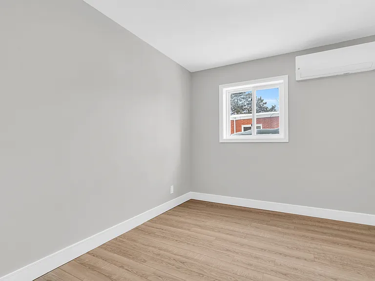 1220 Hamilton St #3 — Photo 6