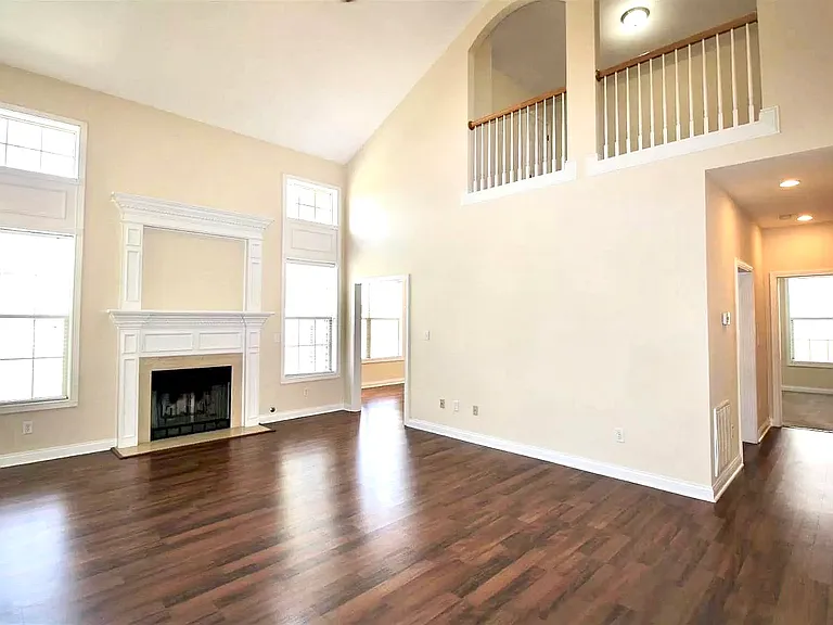 4761 Windstar Way — Photo 2