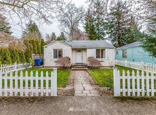 8815 15th Ave SW, Seattle, WA 98106