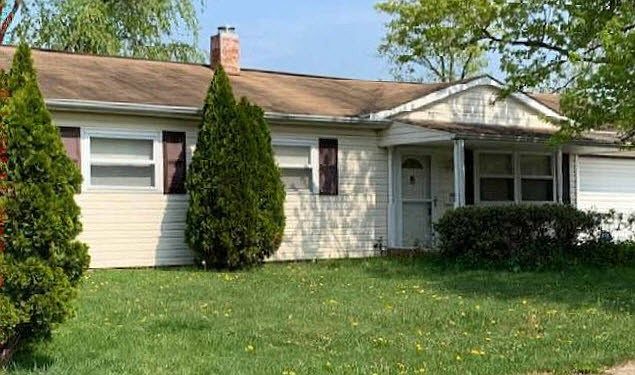 2nd image of 102 Garrett Rd
