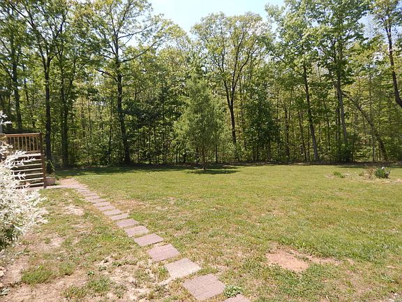 4th image of 270 Timothy Dr