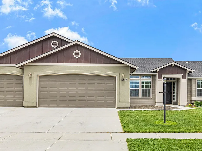 6518 E Fairmount St — Photo 1