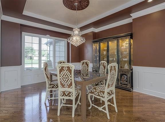 3rd image of 15422 Iron Horse Cir