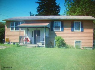 1285 Salemville Rd, New Enterprise, PA 16664