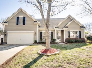 1418 Meadow Glen Ln, Rock Hill, SC 29730