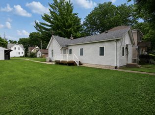 312 E North St, Morris, IL 60450
