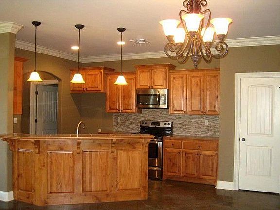 3rd image of 107 Tara Oak Dr