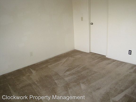 5th image of 3719 Oak Creek Dr #66