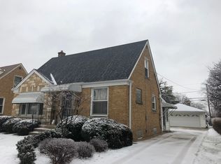 2527 S 6th Ave, North Riverside, IL 60546