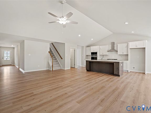 3rd image of 10476 Meyers Park Dr