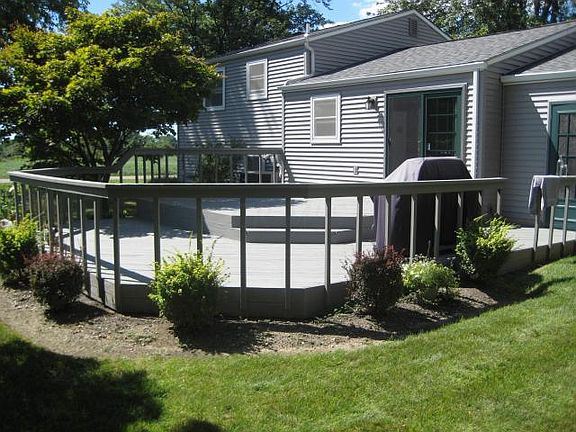2nd image of 9 Pickerington Hills Dr