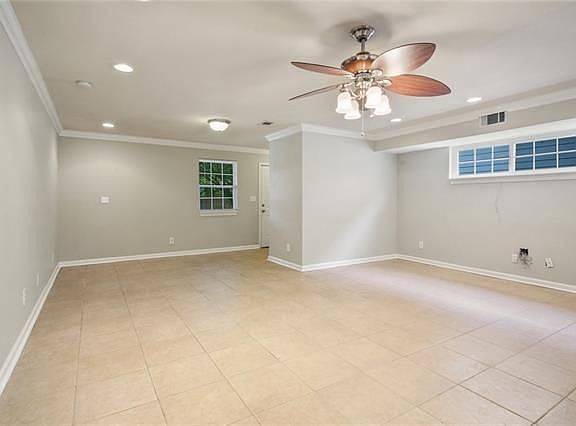 4th image of 6815 Wuerpel St #A