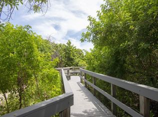 936 Tulip Ln, Vero Beach, FL 32963