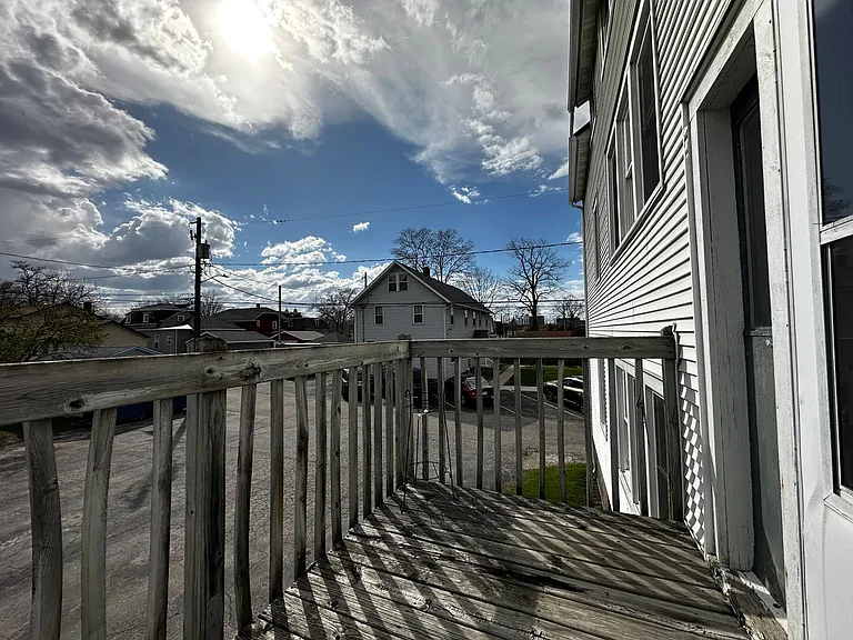 822 Pine St — Photo 69