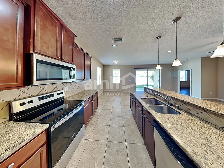 404 Britton Shores Ct — Photo 6