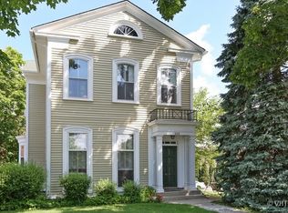 928 Maple Ave, Downers Grove, IL 60515