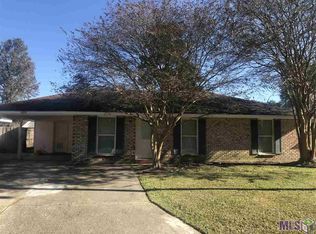 109 Pinoak St, Denham Springs, LA 70726