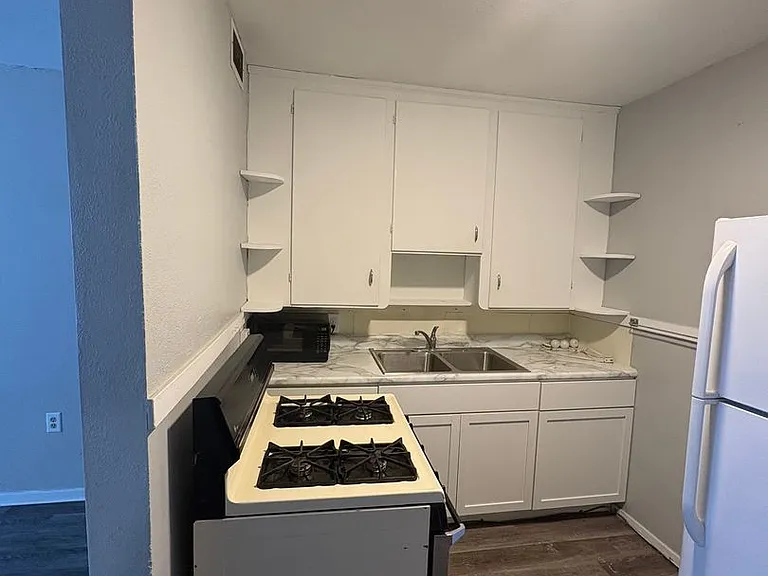 4001 Orleans Ave #1818-S — Photo 7