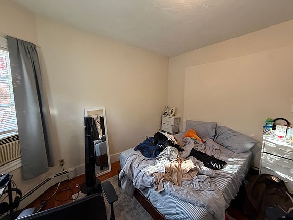 2nd image of 288 Boston Ave #3R
