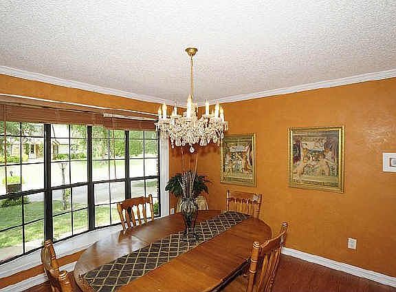 55" HDTV stays with home