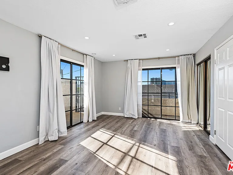 3780 Ocean View Ave #2 — Photo 6