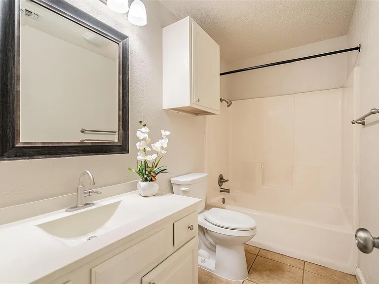 3800 Foust Trl #B — Photo 14