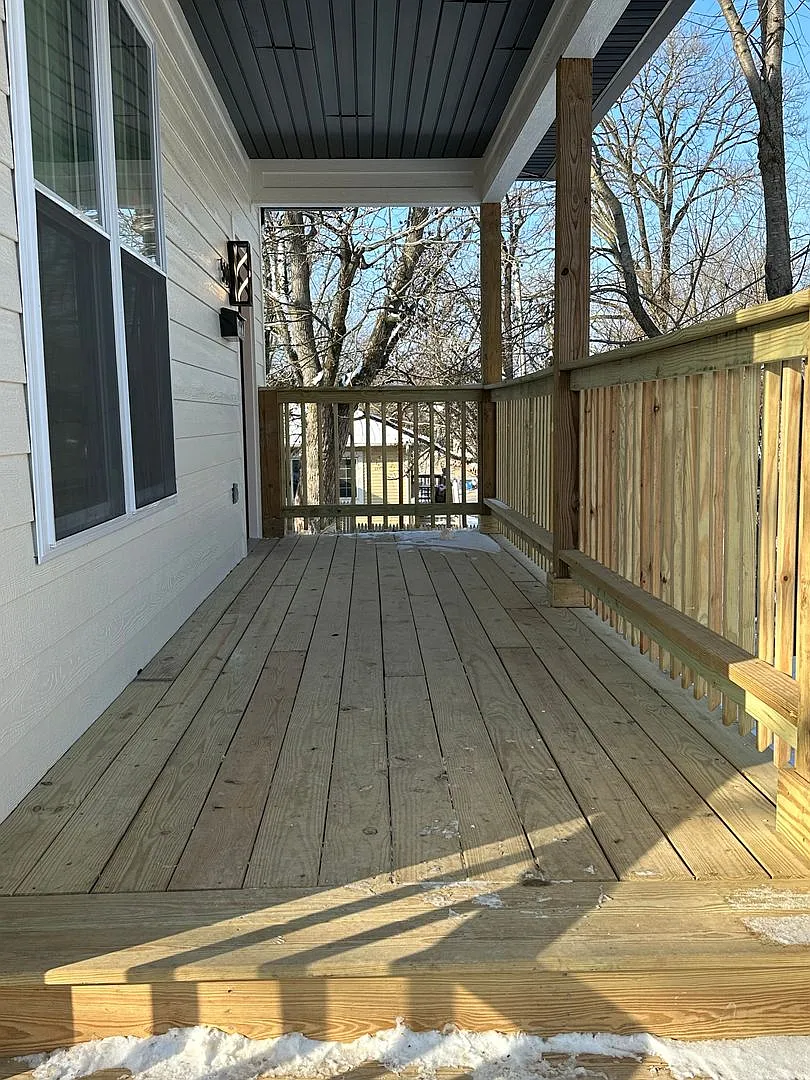 New Construction 4BR/4.5BA Great Location! — Photo 2