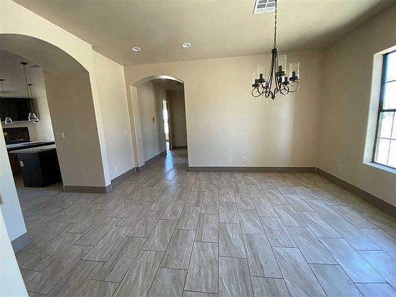 4th image of 16510 S Avenue 3 3/4 E