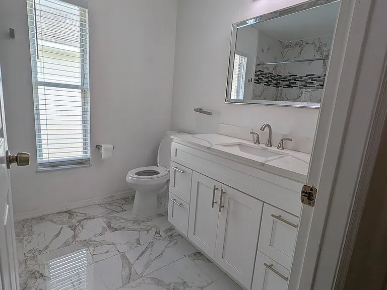 12406 Beacontree Way — Photo 11