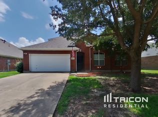 2122 Preston Trl, Forney, TX 75126