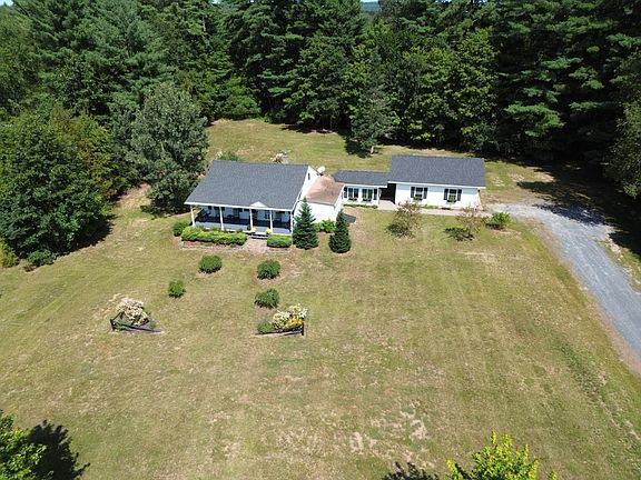 5th image of 110 Goodell Avenue