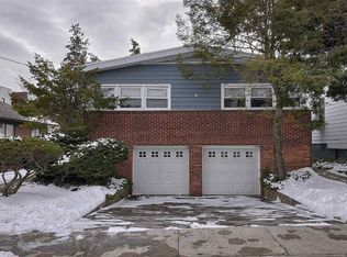 16 Roosevelt Ter, Bayonne, NJ 07002